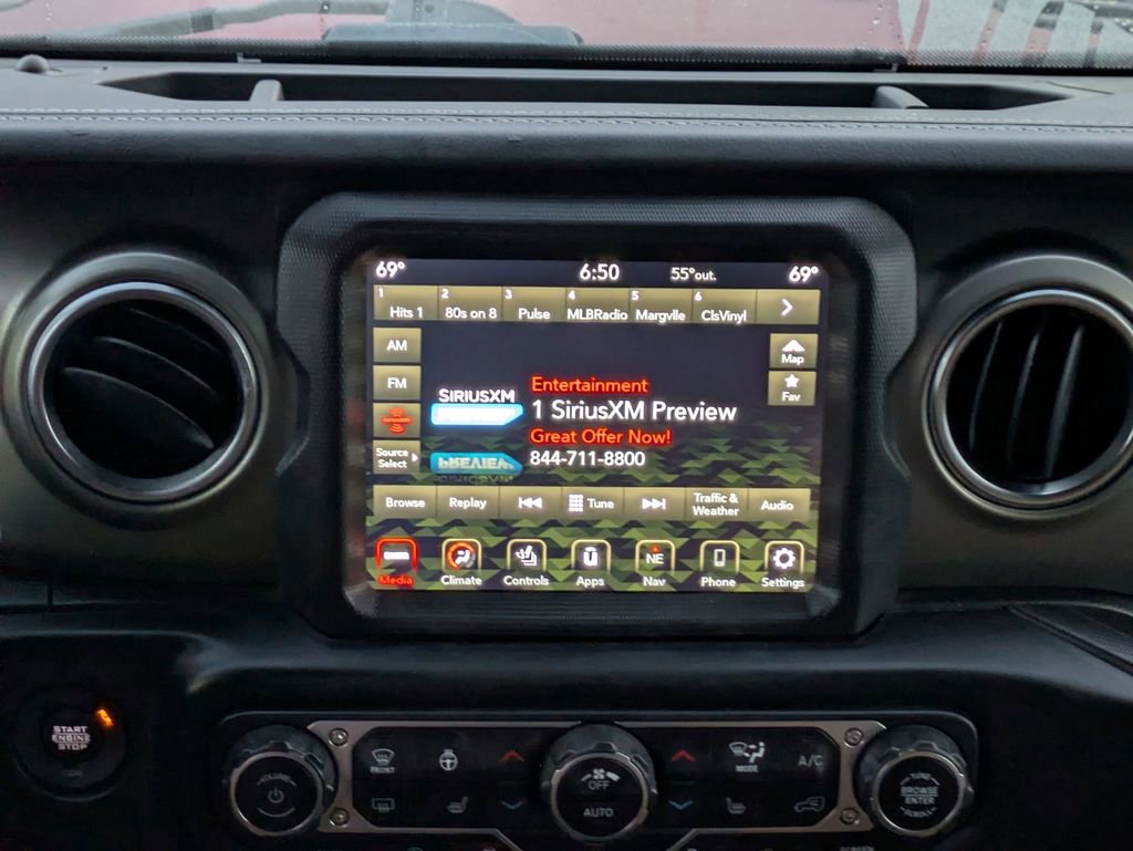 Used 2021 Jeep Wrangler Unlimited Rubicon image 18