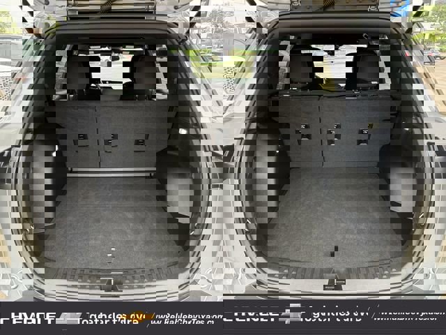 Used 2025 Chevrolet Equinox LT FWD image 32