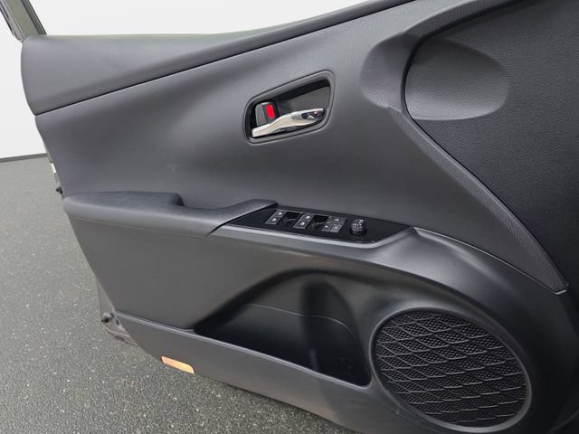 Used 2016 Toyota Prius Three Touring FWD image 26