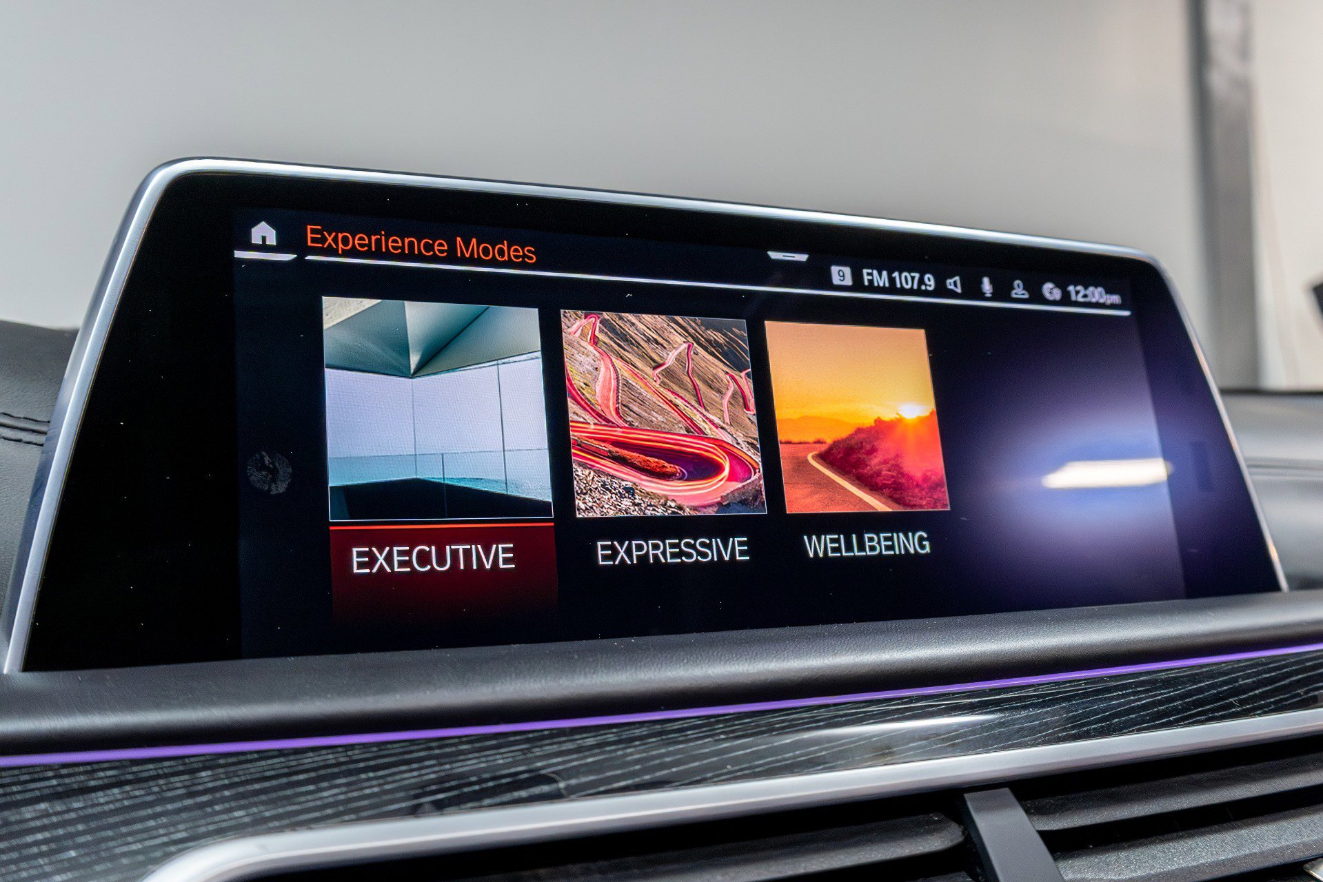 Used 2020 BMW 750i xDrive w/ Executive Package image 66