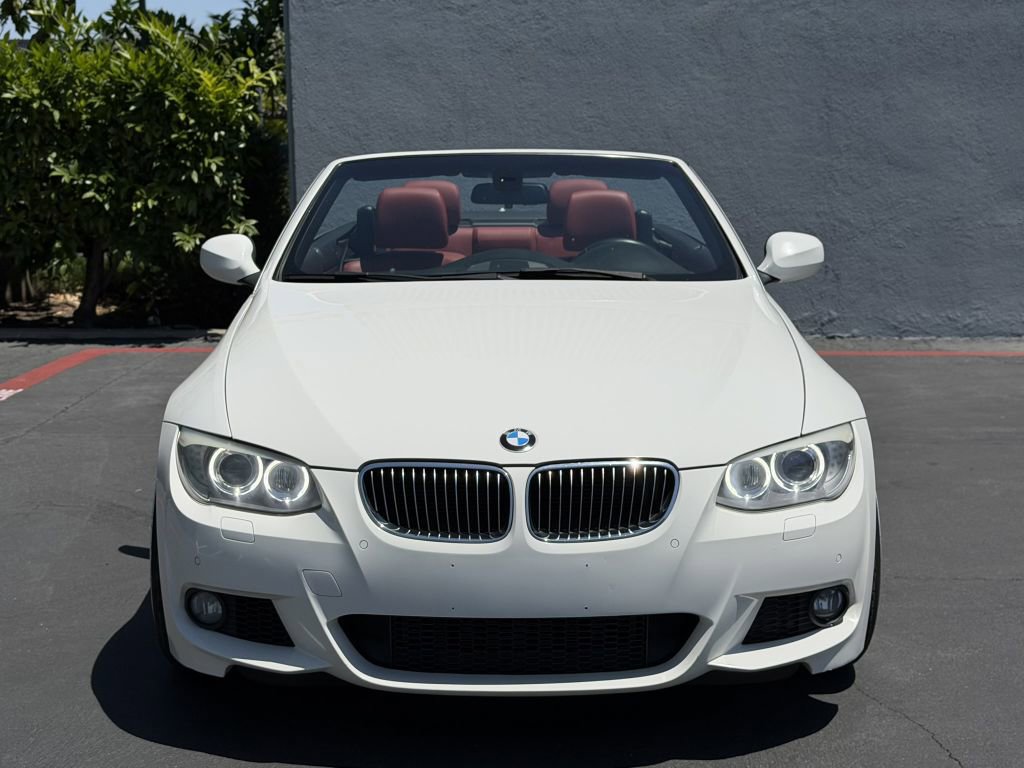 Used 2013 BMW 335i Convertible RWD image 7