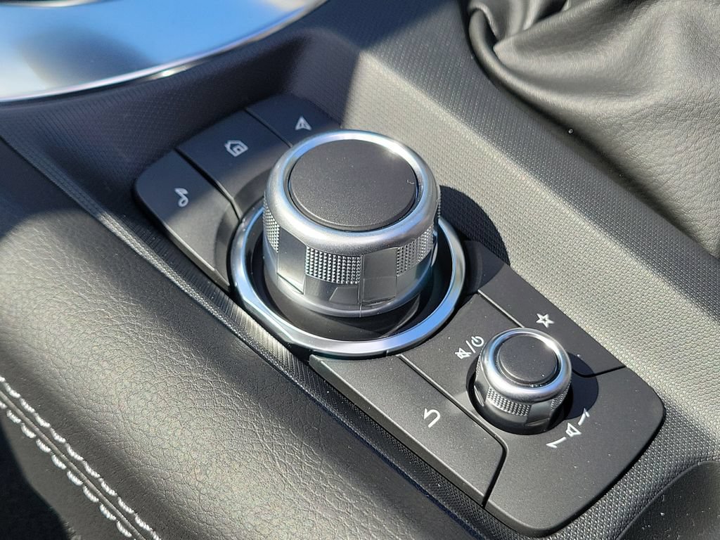 New 2026 MAZDA MX-5 Miata RF Grand Touring RWD image 34