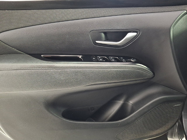 Used 2022 Hyundai Tucson Limited FWD image 14