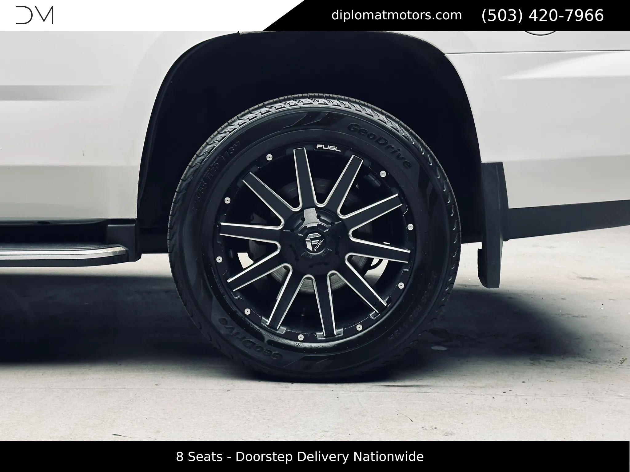Used 2018 GMC Yukon SLT AWD/4WD image 44