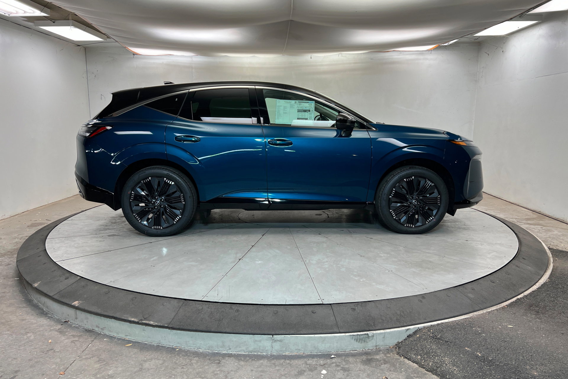 New 2026 Nissan Murano Platinum w/ Cargo Package image 6