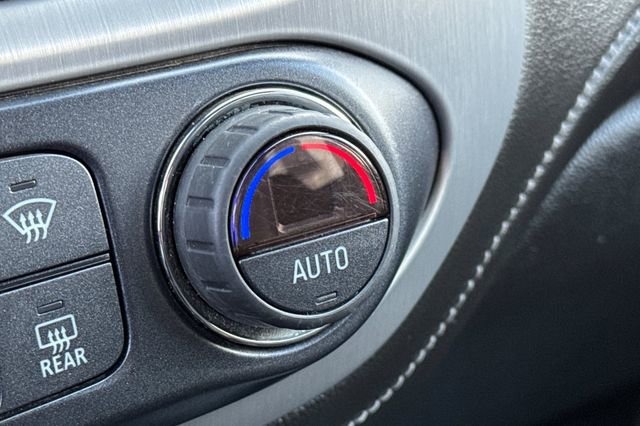 Used 2018 GMC Canyon SLE w/ SLE Convenience Package image 29