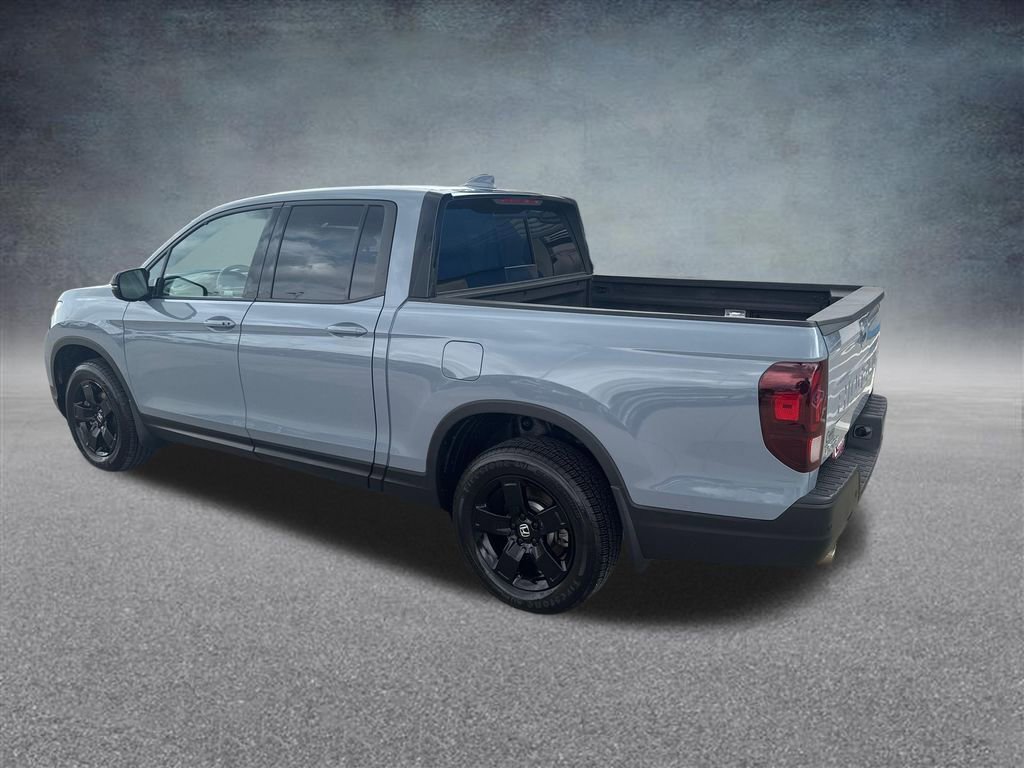Used 2024 Honda Ridgeline Black Edition image 3