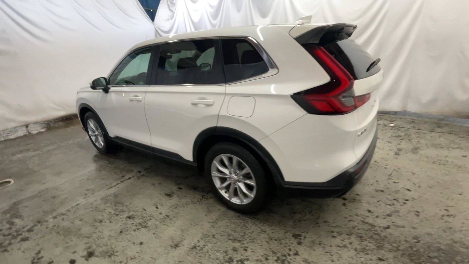 Certified 2024 Honda CR-V EX-L image 9