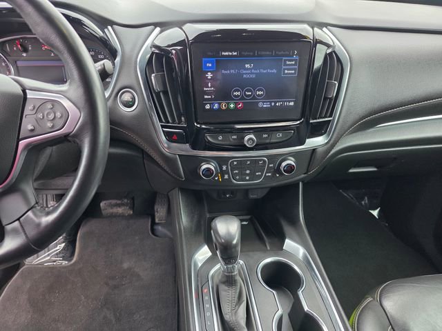 Used 2022 Chevrolet Traverse LT image 21