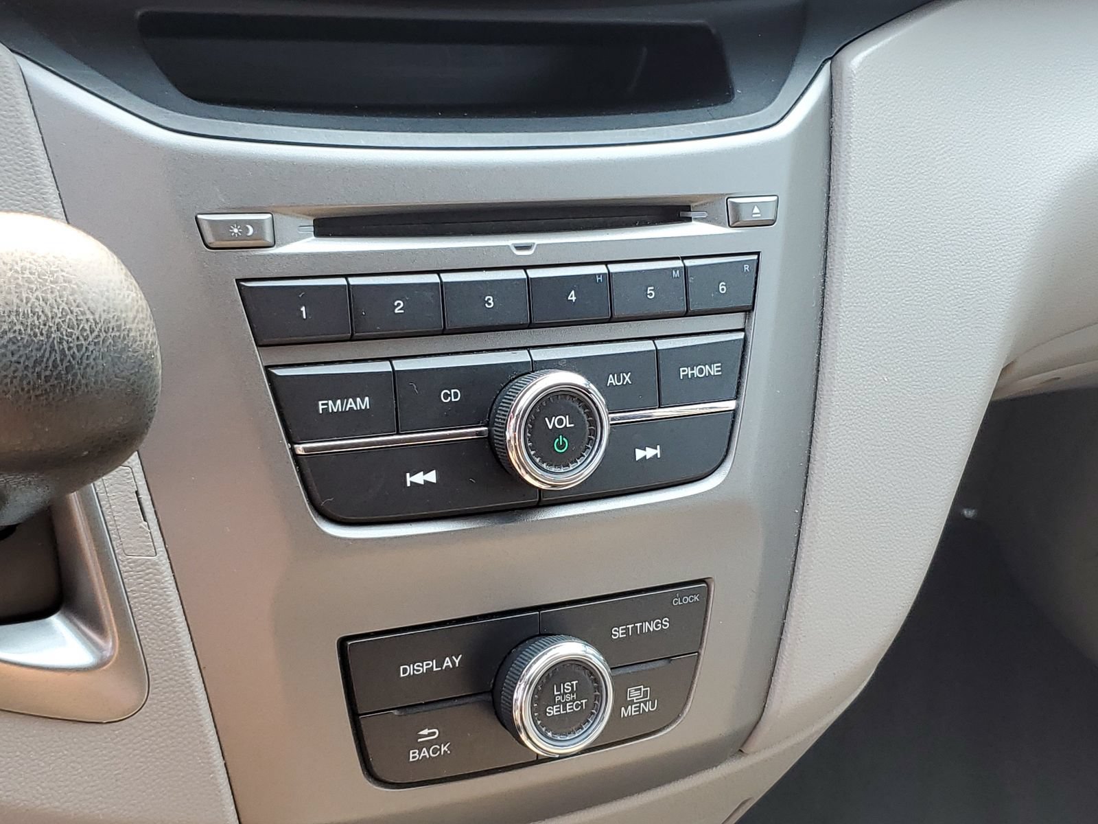 Used 2015 Honda Odyssey LX image 28