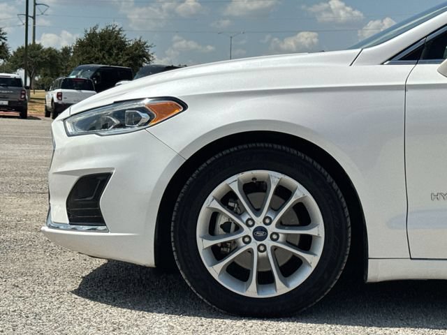 Used 2019 Ford Fusion SEL FWD image 10