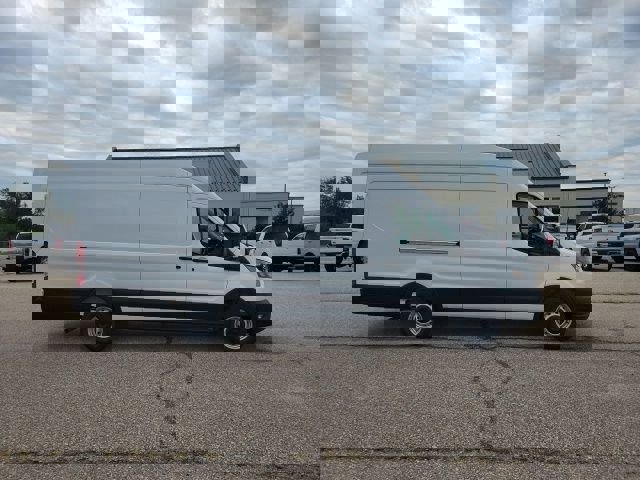 New 2025 Ford Transit 250 148 High Roof Extended image 19
