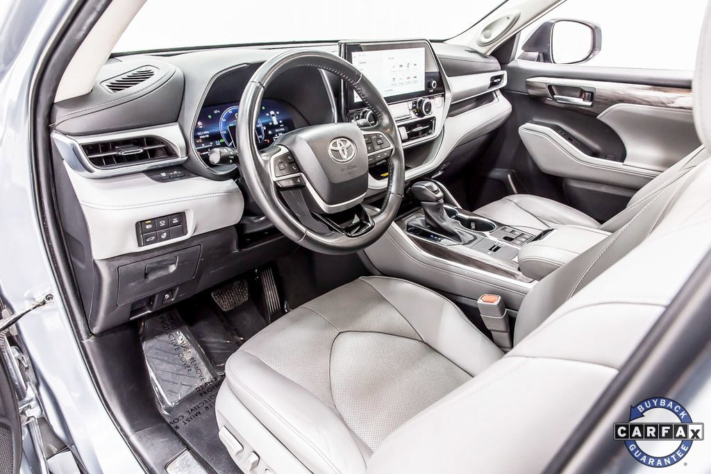 Used 2023 Toyota Highlander Platinum image 27