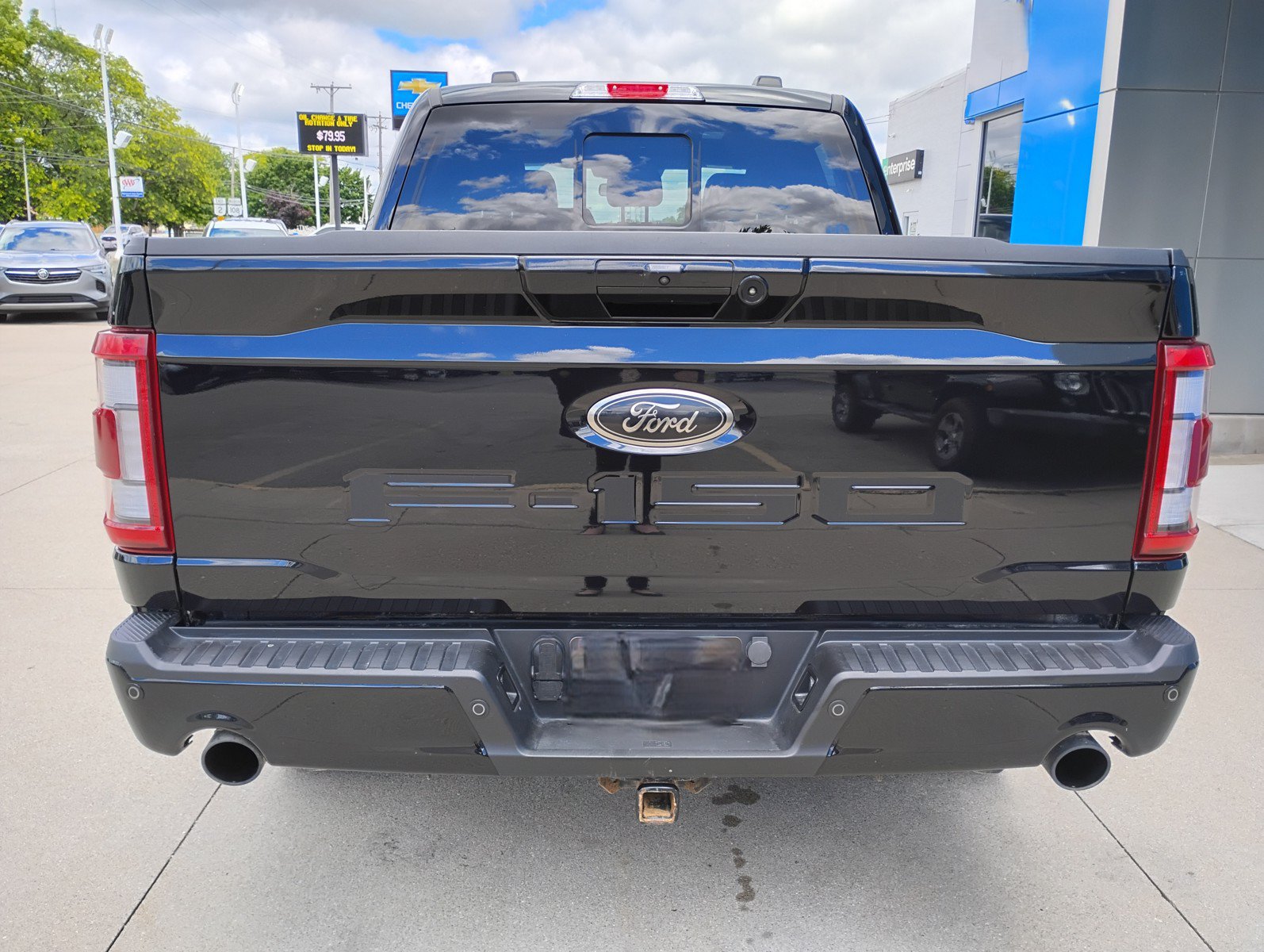 Used 2023 Ford F150 Lariat w/ Equipment Group 502A High AWD/4WD image 6