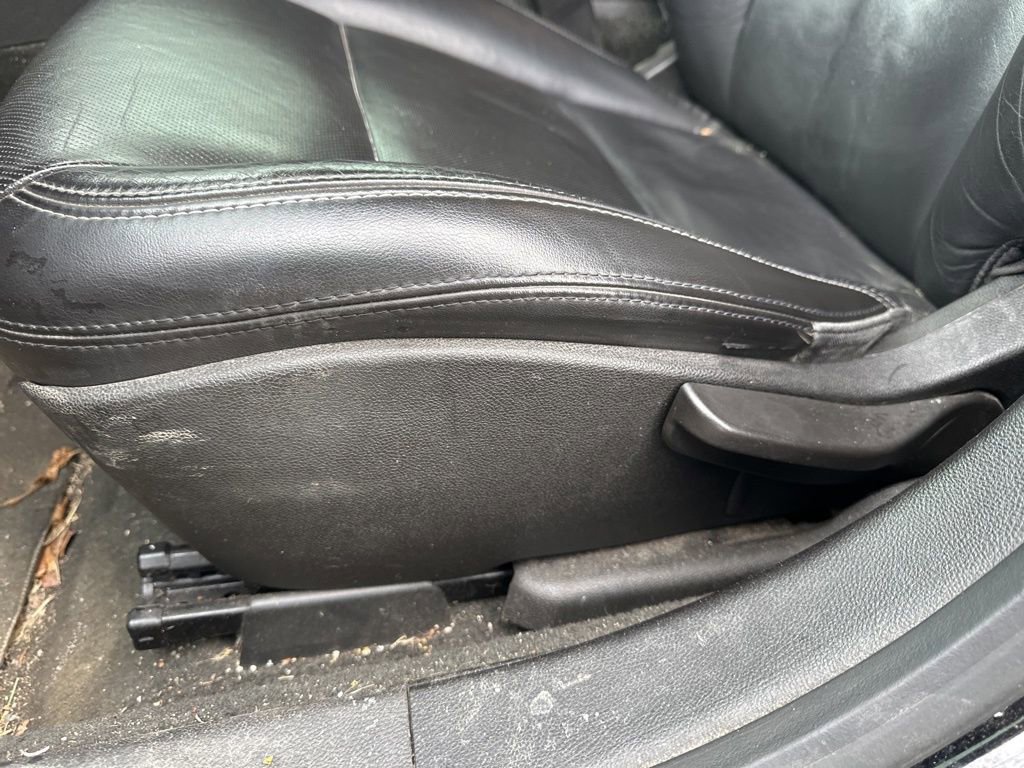 Used 2012 Chevrolet Volt Premium w/ Premium Trim Package image 18