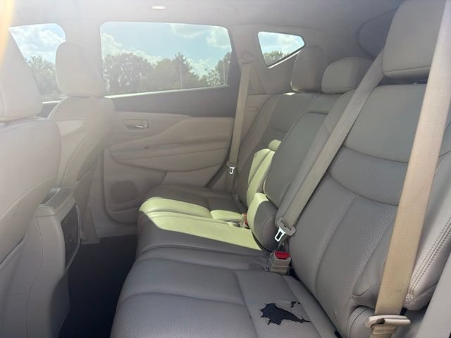 Used 2019 Nissan Murano SL w/ SL Technology Package FWD image 16