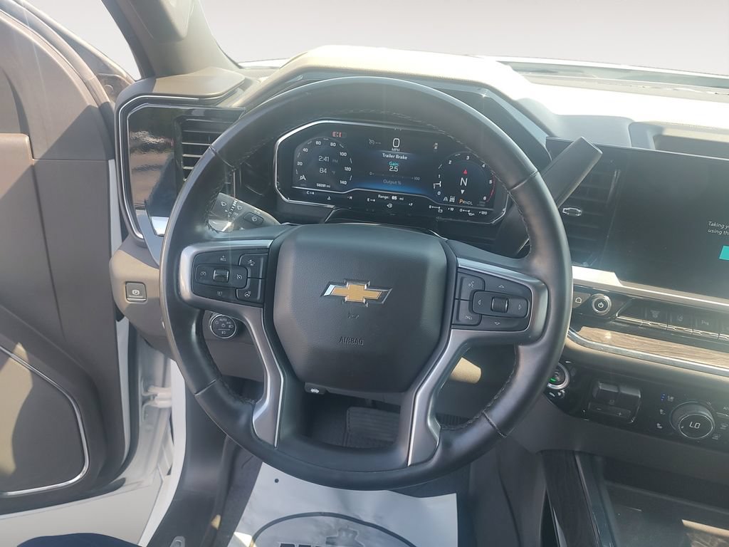 Used 2024 Chevrolet Silverado 2500 LTZ w/ LTZ Plus Package AWD/4WD image 12