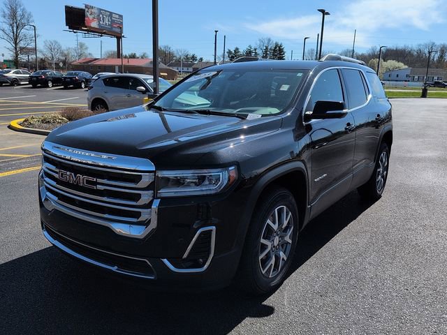 Used 2023 GMC Acadia SLT w/ Technology Package image 3