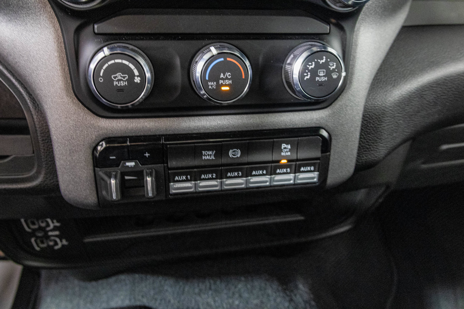 Used 2024 RAM 3500 Tradesman w/ Protection Group AWD/4WD image 27