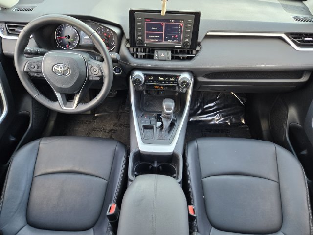 Used 2022 Toyota RAV4 XLE Premium FWD image 18