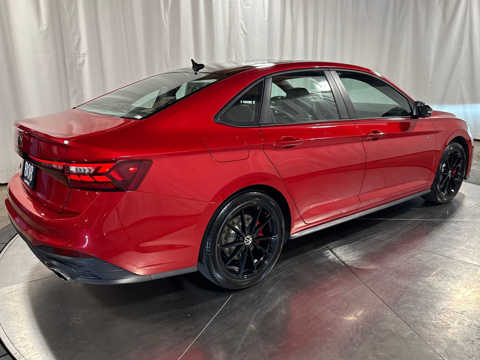Used 2025 Volkswagen Jetta GLI Autobahn image 8