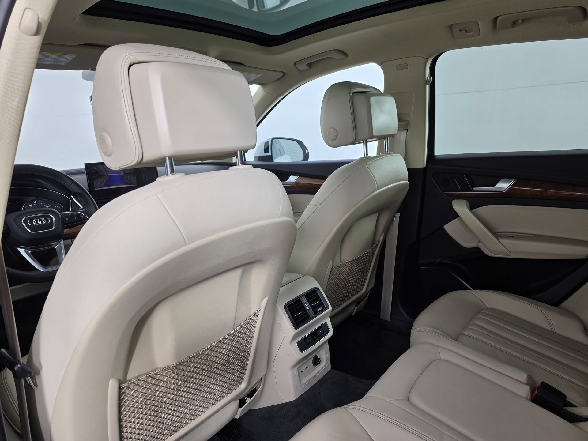 Certified 2023 Audi Q5 Premium Plus AWD/4WD image 36