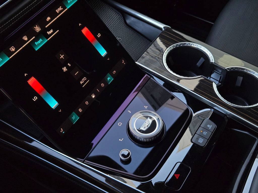 New 2026 Cadillac Escalade Luxury w/ LPO, Floor Liner Package image 23