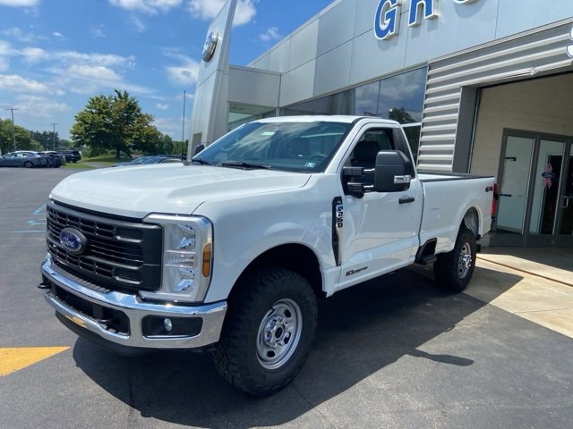 New 2025 Ford F250 XL image 2
