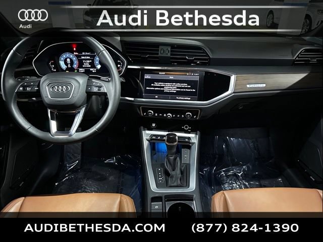 Used 2025 Audi Q3 2.0T Premium Plus w/ Premium Plus Package AWD/4WD image 15