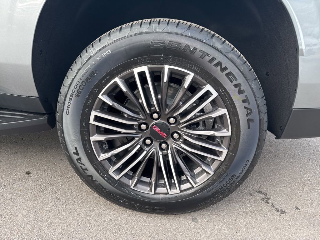 New 2026 GMC Yukon XL Elevation image 37