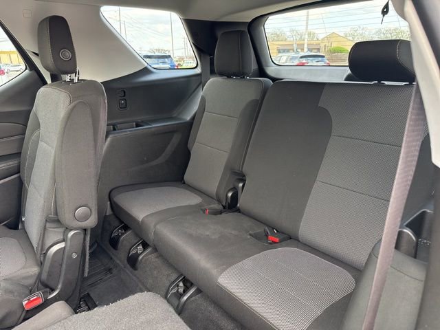 Used 2018 Chevrolet Traverse LT FWD image 20