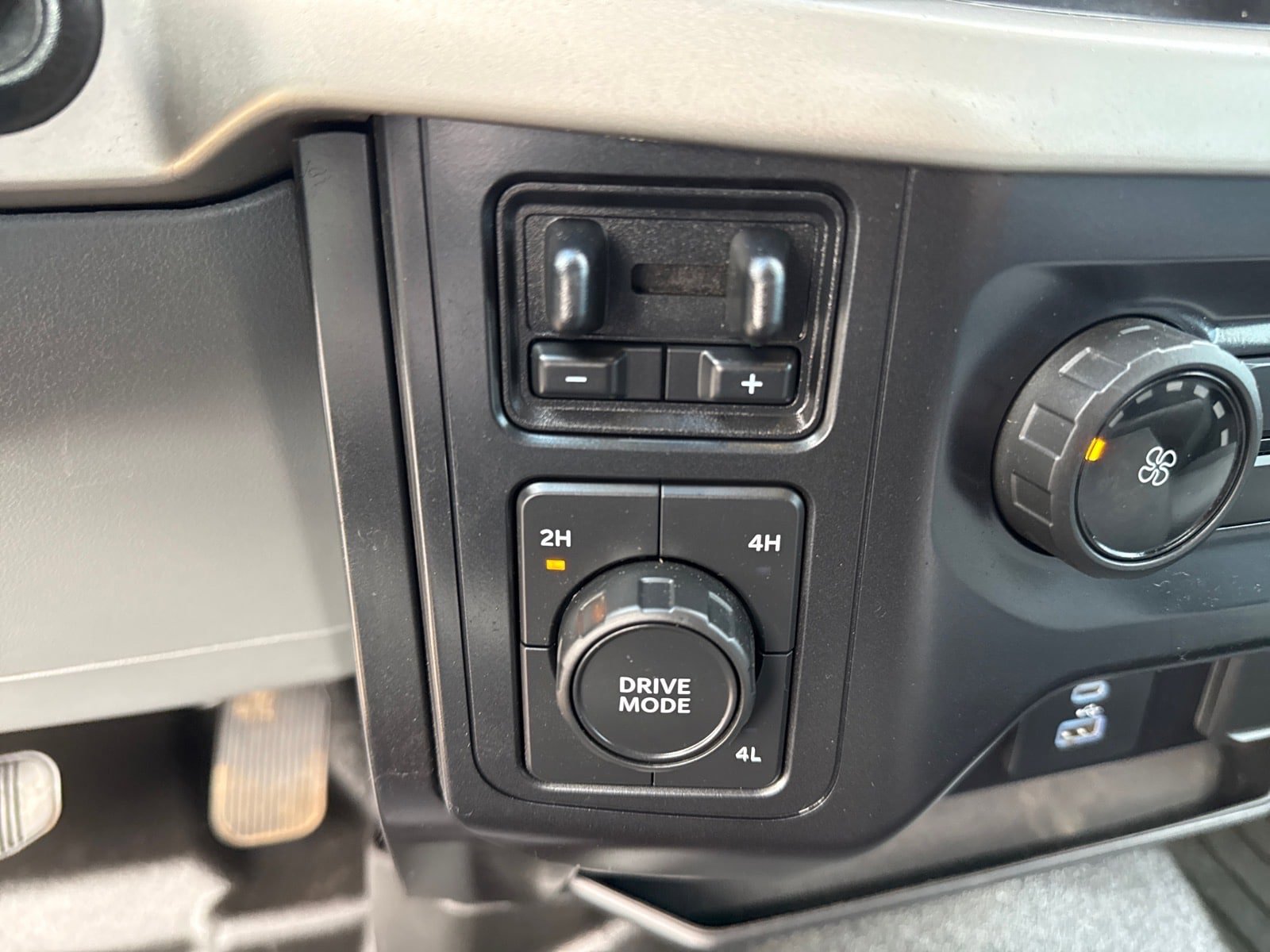 Used 2021 Ford F150 XL w/ Trailer Tow Package AWD/4WD image 12