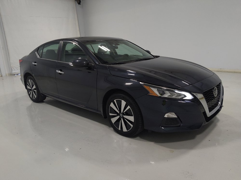 Used 2022 Nissan Altima 2.5 SV AWD/4WD image 13