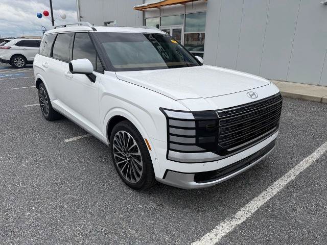 Used 2026 Hyundai Palisade Calligraphy AWD/4WD image 2