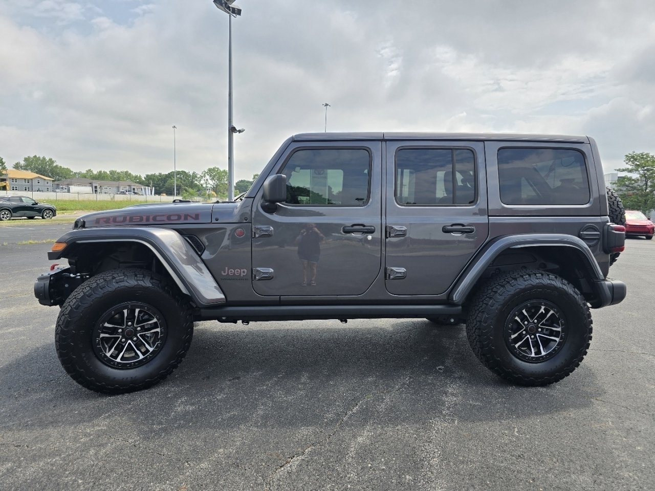 Used 2025 Jeep Wrangler Unlimited Rubicon AWD/4WD image 14