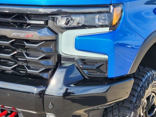 Used 2025 Chevrolet Silverado 1500 ZR2 image 17