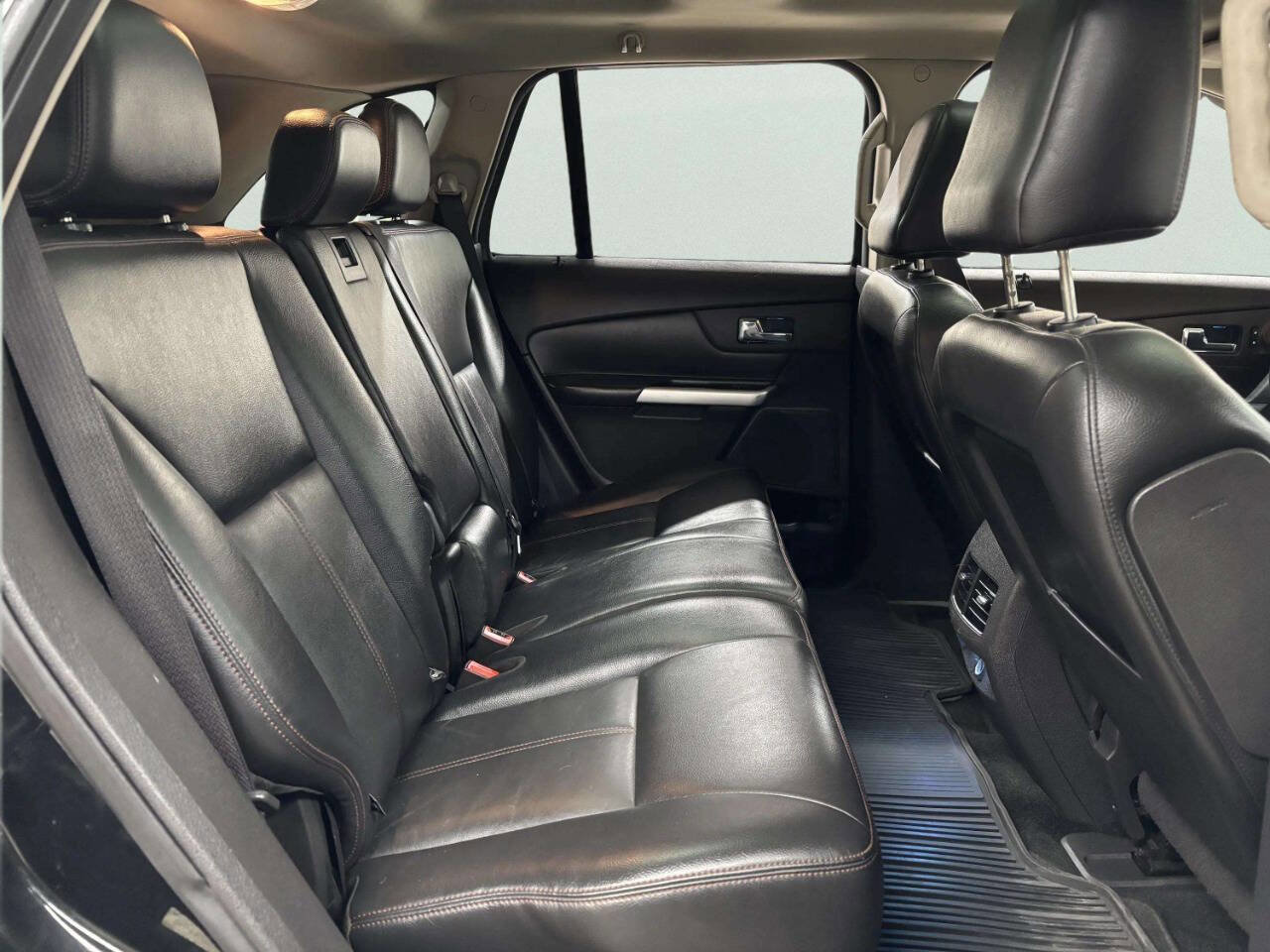 Used 2011 Ford Edge SEL w/ 202A Rapid Spec Order Code AWD/4WD image 18