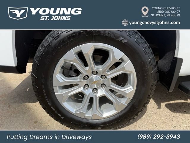 Used 2024 Chevrolet Silverado 1500 LTZ AWD/4WD image 11