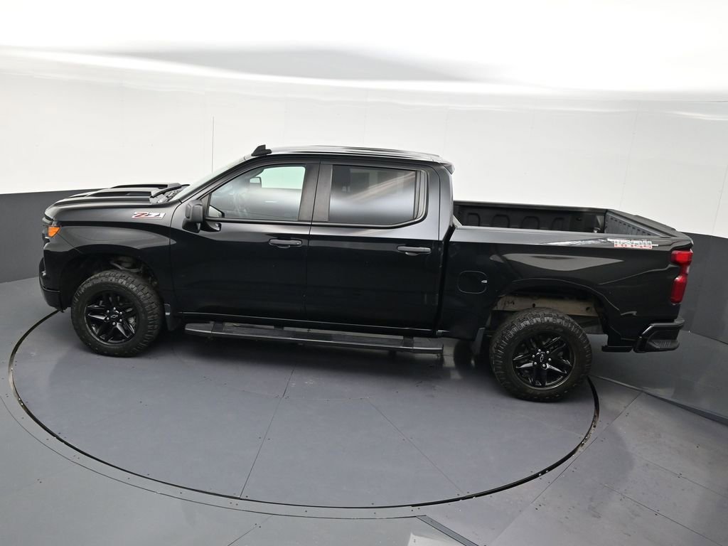Used 2023 Chevrolet Silverado 1500 Custom Trail Boss AWD/4WD image 14