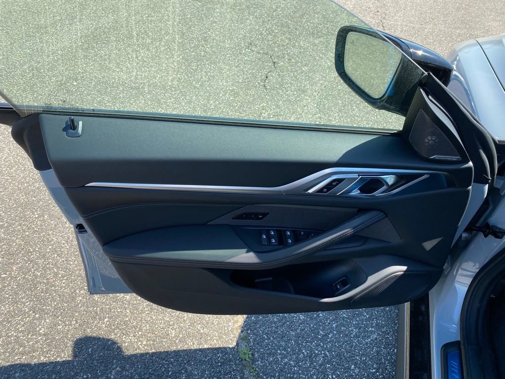 New 2026 BMW i4 xDrive40i w/ M Sport Package AWD/4WD image 11