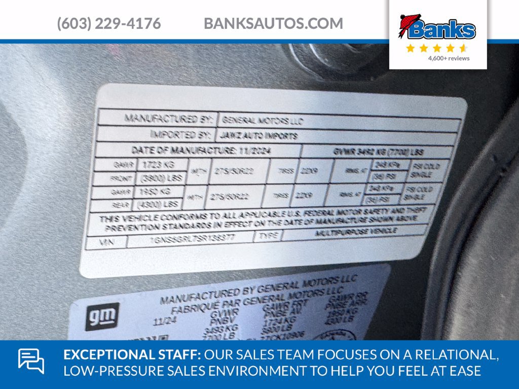 Certified 2025 Chevrolet Suburban High Country AWD/4WD image 10