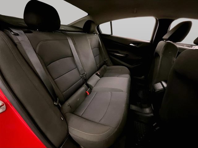Used 2018 Chevrolet Cruze LS FWD image 27