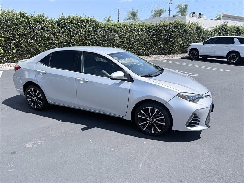 Used 2019 Toyota Corolla SE w/ Carpet Mat Package (TMS) FWD image 4