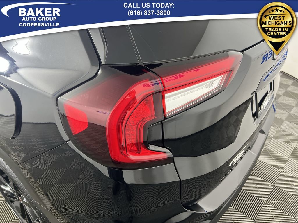 Used 2022 GMC Terrain SLE w/ Driver Convenience Package image 37