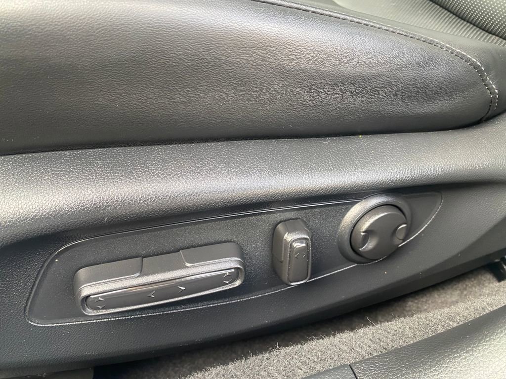 Used 2023 Honda Accord Sport image 10