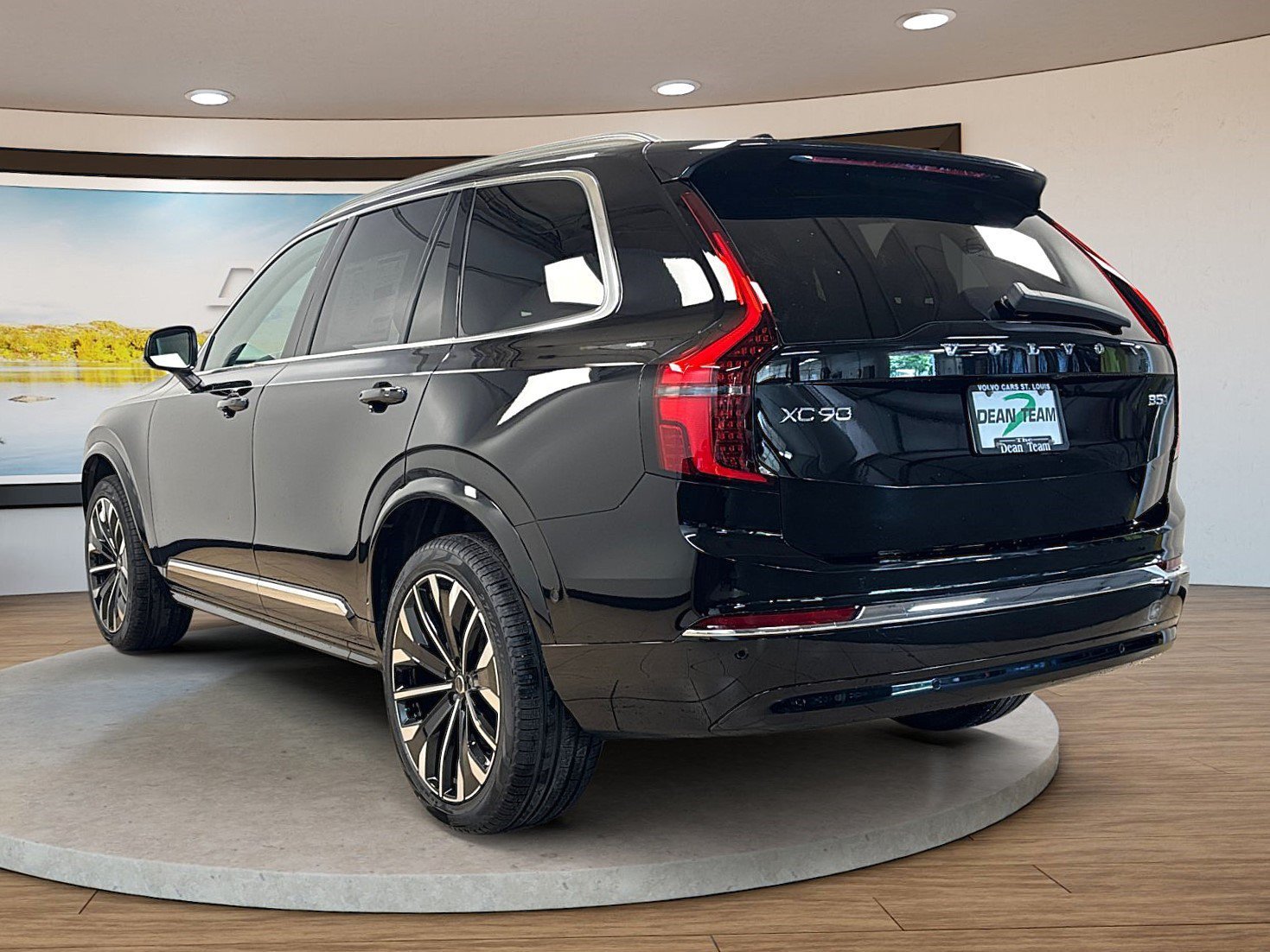New 2026 Volvo XC90 B5 Plus w/ Protection Package AWD/4WD image 7