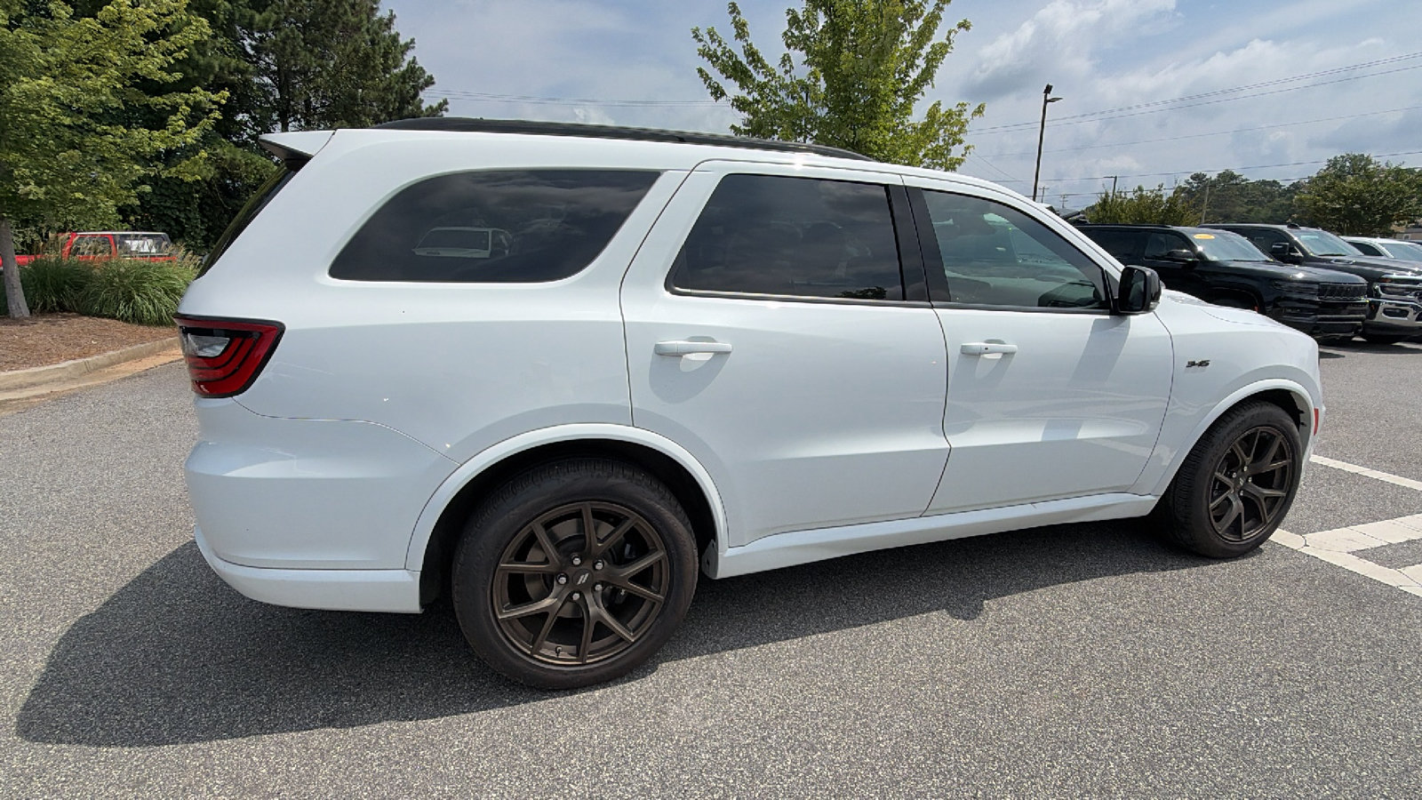 Used 2025 Dodge Durango R/T AWD/4WD image 8