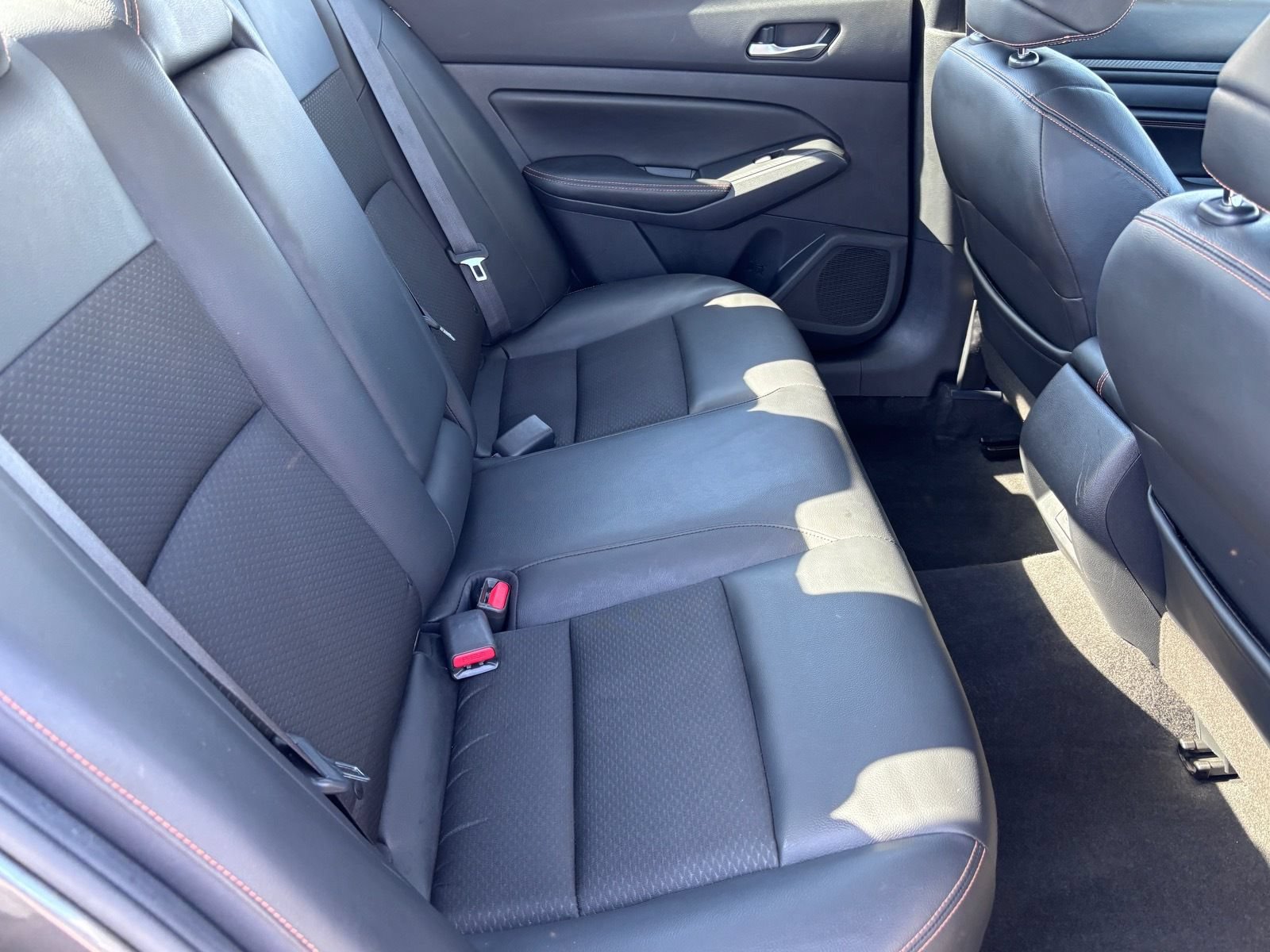 Used 2021 Nissan Altima 2.5 SR FWD image 15