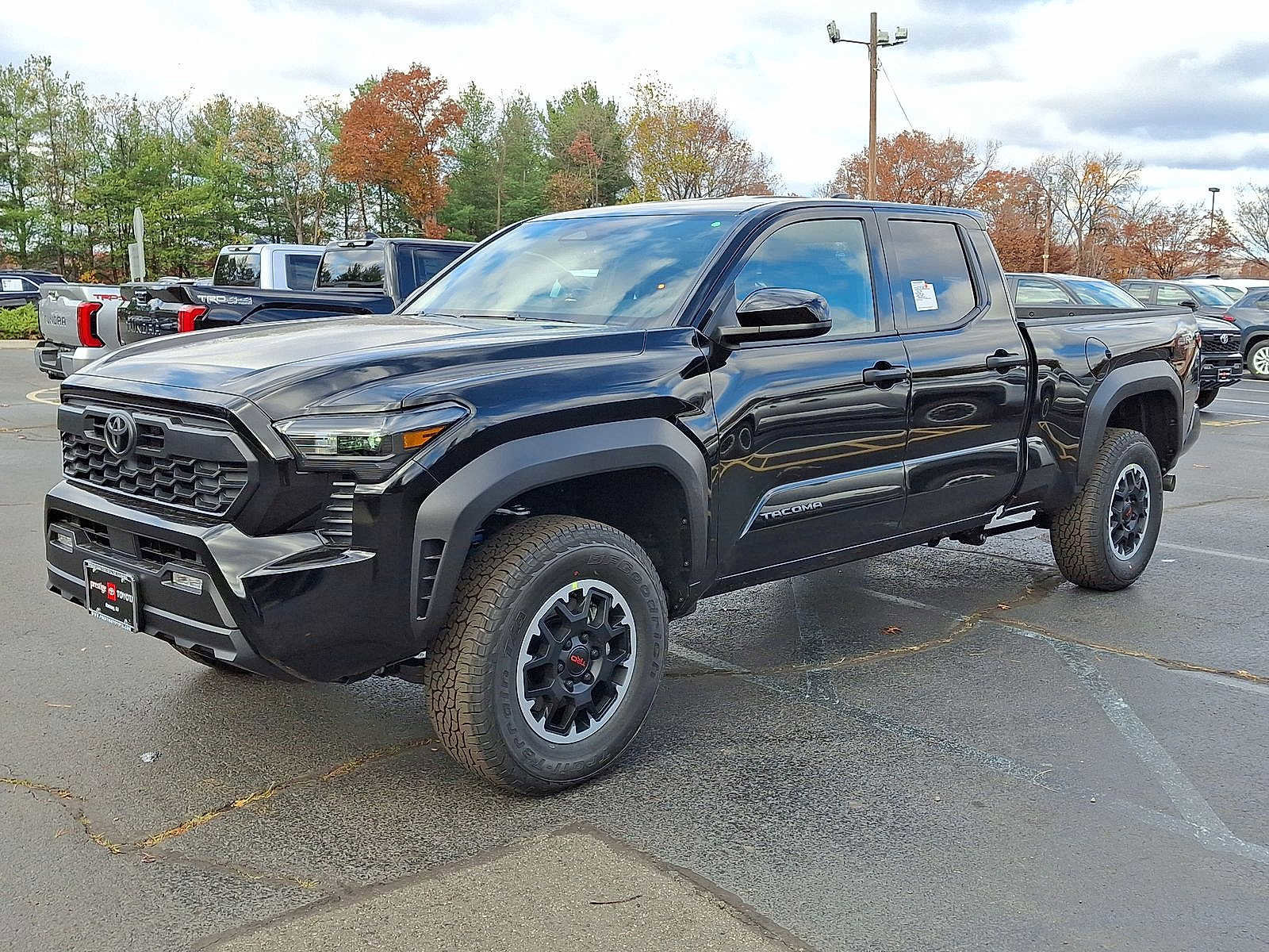 New 2025 Toyota Tacoma TRD Off-Road image 10