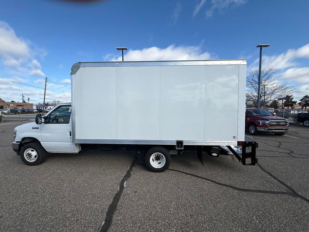 New 2025 Ford E-350 and Econoline 350 Super Duty w/ Power Equipment Group RWD image 7